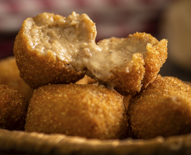 croquetas jtrufa balnca con setas Croquet Gourmet